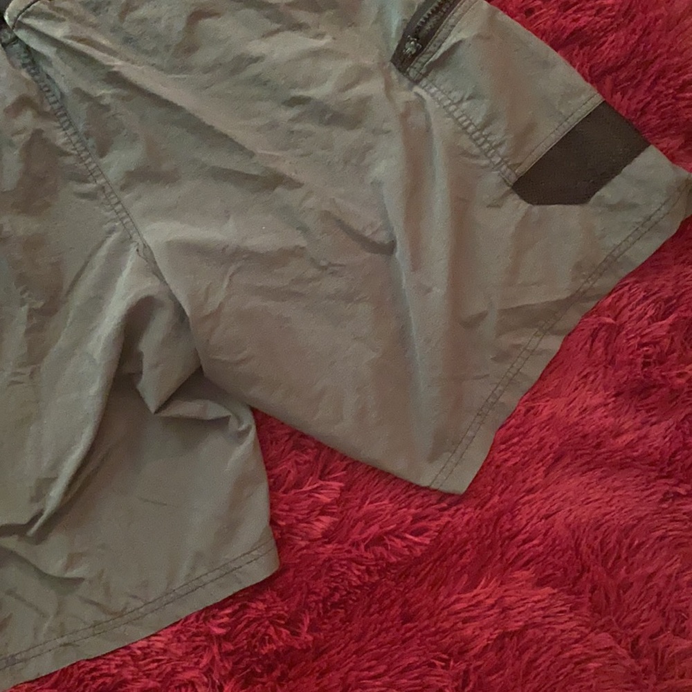 Speedo black and grey swim shorts - Picture 10 of 13